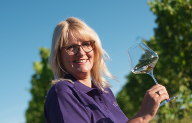 "DieWeinschmeckerin" Nicole Halter | zertifizierte WeinErlebnisFührerin Baden-Württemberg | © PHOTOGUIDES.de | Nicole Halter