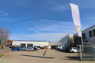 Großer Parkplatz bei den Stadtwerken Walldorf