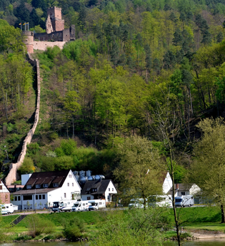 Ort des Glücks - AUSSICHTSPUNKT HOHE FELSEN | © Liebliches Taubertal