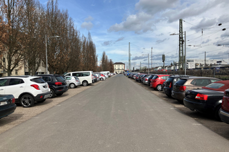 Parkplätze am Bahnhof