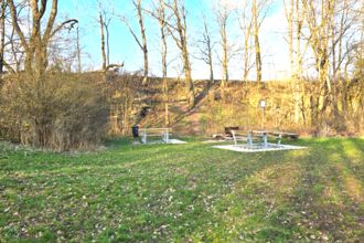 Picknickplatz mit Grillmöglichkeit an der Teufelsklinge | Picknickplatz | © Hohenlohe + Schwäbisch Hall Tourismus e. V.