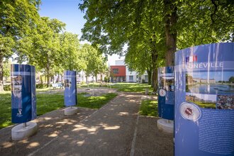 Platz der Freundschaft