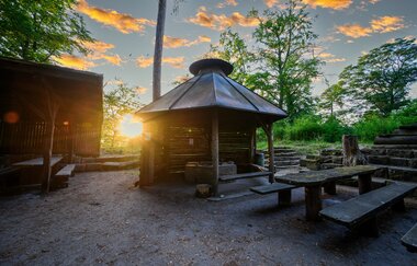 Rast- & Grillplatz Burgruine Blankenhorn | Güglingen | HeilbronnerLand | © Touristikgemeinschaft HeilbronnerLand