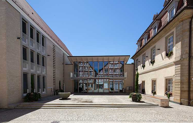 Rathaus mit Neubau | Brackenheim | HeilbronnerLand | © Stadt Brackenheim