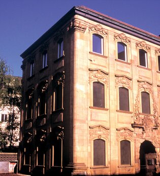 Rathaus-Ehrenhalle