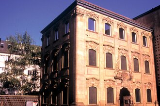 Rathaus-Ehrenhalle