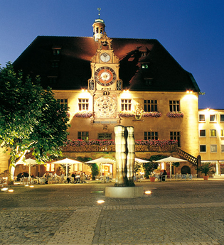 Historisches Rathaus bei Nacht | © Heilbronn Marketing GmbH