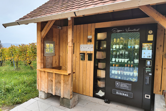 Weinautomat | Regiomat Schlossgut Hohenbeilstein