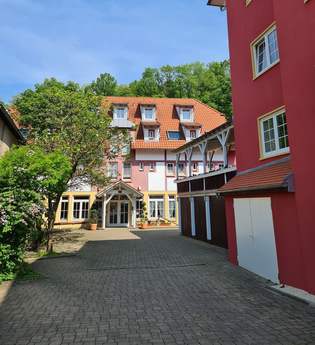 Restaurant Hirsch | © Scherer