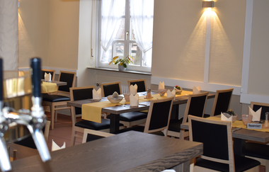 Restaurant Hirsch | © Scherer