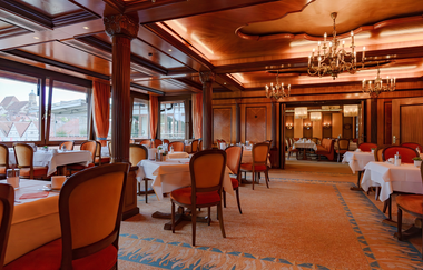 Ringhotel Hohenlohe in Schwäbisch Hall: Frühstücksraum und Bar | © Hohenlohe Schwäbisch Hall