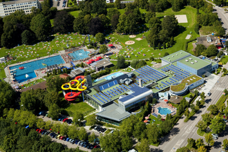 Blick auf das Schenkenseebad von oben | © © Stadtwerke Schwäbisch Hall GmbH | Harald Reich  Fotostudio