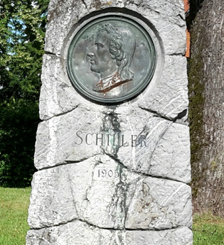Schillergarten - alter Friedhof