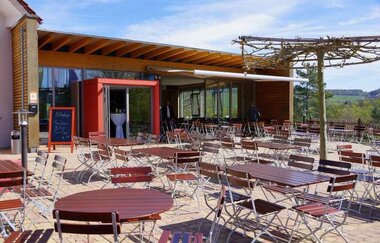 Seerestaurant  "Der Grieche" am Breitenauer See | RadServiceStation HeilbronnerLand | © Seerestaurant  "Der Grieche"