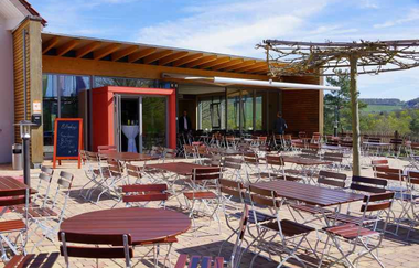 Seerestaurant  "Der Grieche" am Breitenauer See | RadServiceStation HeilbronnerLand | © Seerestaurant  "Der Grieche"