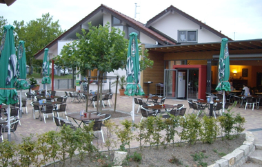 Seerestaurant  "Der Grieche" am Breitenauer See | RadServiceStation HeilbronnerLand | © Seerestaurant  "Der Grieche"