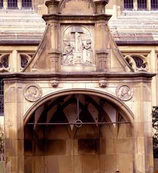 Siebenröhrenbrunnen