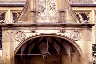 Siebenröhrenbrunnen