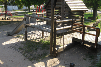 Spielplatz "An der Bruchsaler Straße" Kraichtal-Unteröwisheim | © Land der 1000 Hügel - Kraichgau-Stromberg