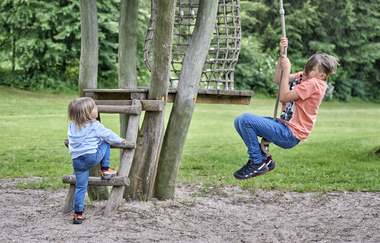 Spielplatz am Finsterroter See | Wüstenrot - Naturpark Schwäbisch-Fränkischer Wald | HeilbronnerLand | © Touristikgemeinschaft HeilbronnerLand