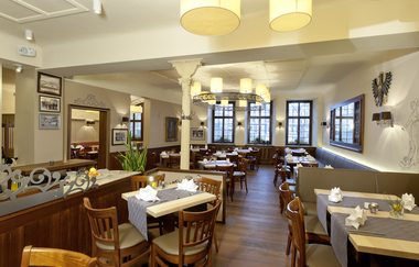 Stadt-gut-Hotel und Gasthof Goldener Adler in Schwäbisch Hall: Gaststube | © Hohenlohe Schwäbisch Hall