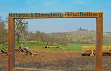 Station Weitsicht im Streuobsterlebnispfad | © Land der 1000 Hügel - Kraichgau-Stromberg