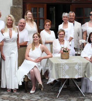 Festspielgruppe Besetzung Der ideale Gatte | © Festspielverein Bad Wimpfen