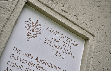 Steinknickle - Aussichtsturm Schwäbischer Albverein | Wüstenrot-Neuhütten | HeilbronnerLand | © Touristikgemeinschaft HeilbronnerLand