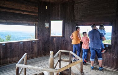 Aussicht vom Steinknickle-Turm | Wüstenrot-Neuhütten  | Naturpark Schwäbisch-Fränkischer Wald | HeilbronnerLand | © Touristikgemeinschaft HeilbronnerLand