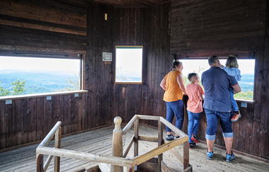Aussicht vom Steinknickle-Turm | Wüstenrot-Neuhütten  | Naturpark Schwäbisch-Fränkischer Wald | HeilbronnerLand | © Touristikgemeinschaft HeilbronnerLand