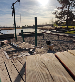 Strandspielplatz im Neckaruferpark | Heilbronn | HeilbronnerLand | © Touristikgemeinschaft HeilbronnerLand