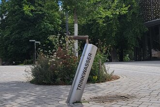 Trinkwasserbrunnen auf dem Unterwöhrd, Schwäbisch Hall | © Stadt Schwäbisch Hall