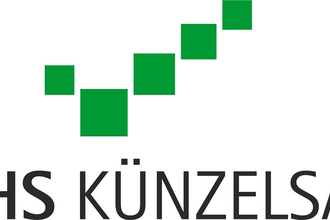 Das Logo der VHS hat fünf grüne Quadrate | © Touristikgemeinschaft Hohenlohe e. V.  | VHS Künzelsau