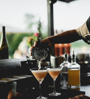 Weinlounge auf dem Weingut Martin Schropp | Erlenbach | HeilbronnerLand | © Weingut Martin Schropp