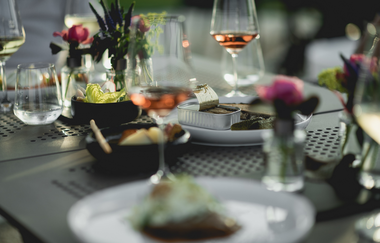 Weinlounge auf dem Weingut Martin Schropp | Erlenbach | HeilbronnerLand | © Weingut Martin Schropp