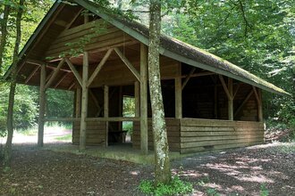 Waldhütte „Am Kreuzbergsee“ Tiefenbach