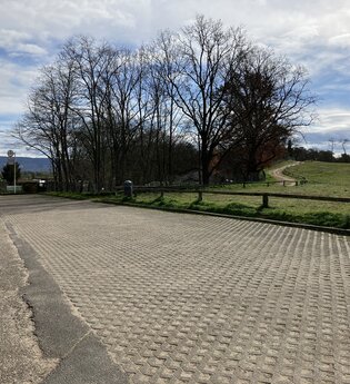 Wanderparkplatz vor dem Grünen