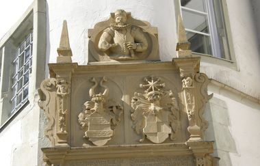 Familienwappen am Eingangsportal | © BTB Bad Rappenau