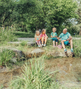 Family-Time im Ziegeleipark in Heilbronn | © Touristikgemeinschaft HeilbronnerLand e.V.
