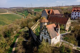 Blick auf die Höhenburg Schloss Liebenstein in Neckarwestheim. | © Schloss Liebenstein | Gemeinde Neckarwestheim