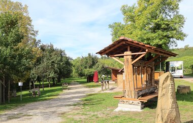 WEIN-Fotospot Mönchsbergsee | © Stadt Brackenheim | CP