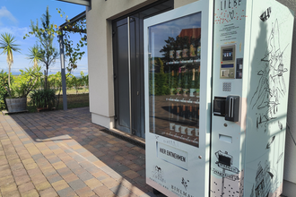 Weinautomat Weingut Bihlmayer | Löwenstein | HeilbronnerLand | © Touristikgemeinschaft HeilbronnerLand