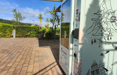 Weinautomat Weingut Bihlmayer | Löwenstein | HeilbronnerLand | © Touristikgemeinschaft HeilbronnerLand