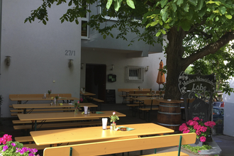 Außenbereich Winzerstube Löhe | Erlenbach | HeilbronnerLand | © Winzerstube Löhe