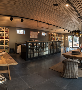 Vinothek Weingut Schönbrunn | Erlenbach | HeilbronnerLand | © Weingut Schönbrunn