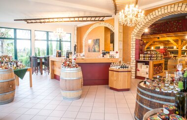 Weingut und Obsthof Schröder in Heddesheim | © Weingut Schröder