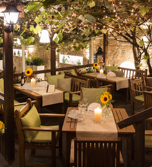 Weinlauben Restaurant Schurk