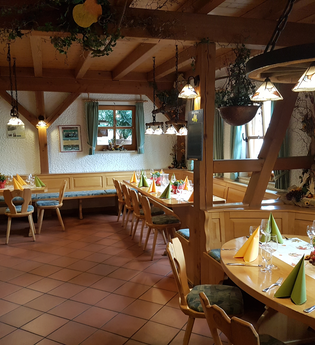 Weinstube "Zur Bütte" Beilstein | Weingut Krohmer | © Weinstube "Zur Bütte" | Weingut Krohmer