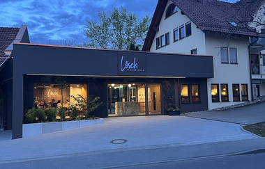 Außenansicht der neuen Winzerstube Lösch | © Touristikgemeinschaft Hohenlohe e. V. | Winzerstube Lösch