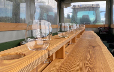 Planwagenfahrt mit dem Zabergäu-Rebell am Stromberg rund um den Weinsüden Weinort Brackenheim | © Neckar-Zaber-Tourismus e.V.